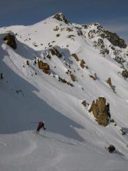 Imbocco del pendio sotto il colle