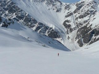 L'uscita dal canale verso gli ampi pendii