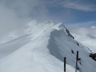 La cima e la cresta verso la Punta delle Fontane
