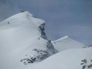 Zoom sulla vicina Punta delle Fontane