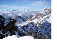 Il vallone di salita dalla vetta...