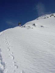 A piedi verso la cima