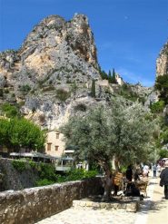 Moustiers Sainte-Marie