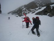 la risalita del ripido canalone