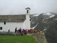 il gruppo al santuario