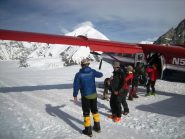 arrivo sul ghiacciaio con il bush plane