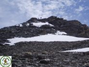 la vetta povera di neve