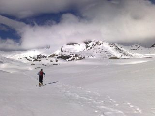 Il Bec Costazza tra le nuvole