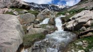 non manca l'acqua nel Vallon de Serenne (5-6-2010)
