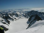 Il ghiacciaio ed il rifugio