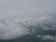 il Rosa fa capolino in mezzo alle nuvole