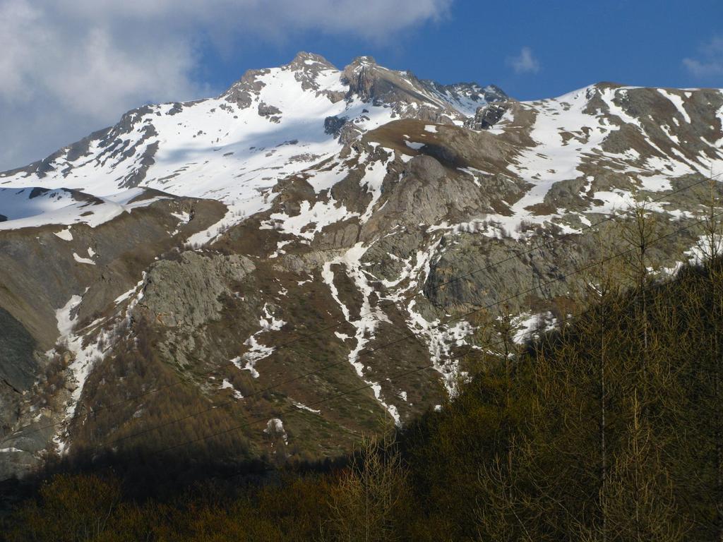 la Pointe Basse de Mary vista da Maljasset (10-5-2008)