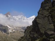 Salendo alla Punta di Fioni vista sul Becco Tribolazione  Becca di Gay  e Roccia Viva   