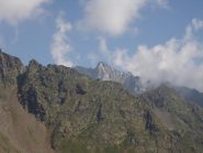 10 - Vista del Corno Bianco dalla cresta mt.2442 in direzione del lago della Balma
