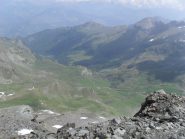 il bivacco Borroz e la val Clavalite' dalla punta Laval