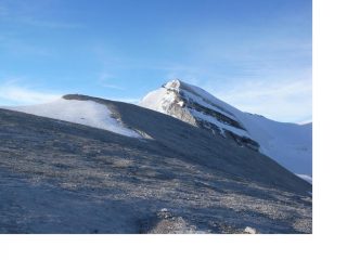 A sx lo Shollihorn, a dx il Brunegghorn