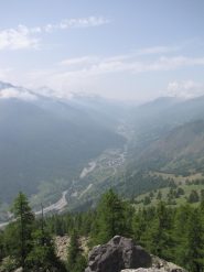 val chisone nella foschia estiva