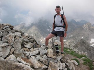 la piccola croce della cima