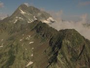dalla cima vista sulla cresta del cavallo e la torre lavina