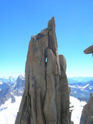 La Mediane e i suoi fori