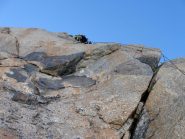 l'uscita sul filo a destra del camino