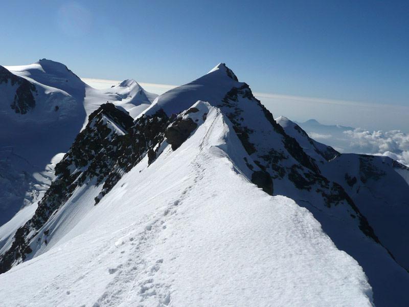 vista verso l'orientale dalla cima
