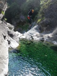 Tuffi sul Chalamy basso