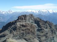 Il vicino Ruvi con Cervino e Rosa