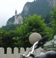 Appare il castello di Neuschwanstein