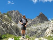 a dx la vetta e il versante di salita