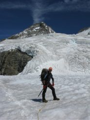 sul ghiacciaio verso il Perelli