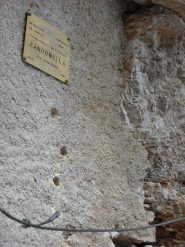 La targa di inizio ferrata