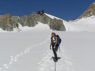 Rifugio Cosmiques dal col du Midi