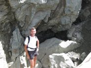 davanti al buco di viso
