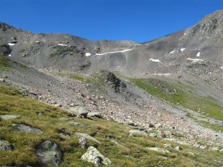Il col de Valmeinier visto dal basso