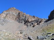 a destra il colle della rossa