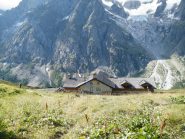 rifugio bonatti