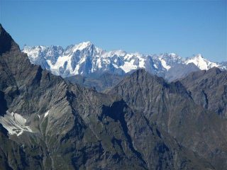 Le Grandes Jorasses