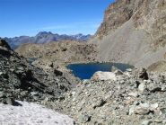 I laghi delle Forcioliine con il bivacco al centro
