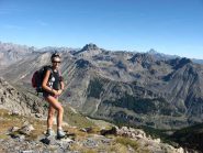 Dalla cima sullo sfondo l'Oronaye