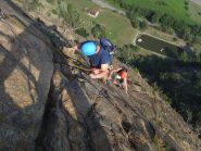 03 - tutti intenti a cercare appigli