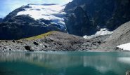 Il Lac Vert con dietro la Plattes des Chamois
