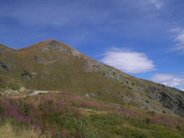 la cresta SSE di Pointe de Metz lungo la quale corre il sentiero n. 7b