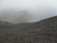 i due escursionisti stanno arrivando in vetta