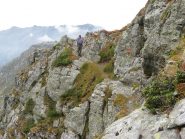 Maurizio sul tratto esposto del sentiero