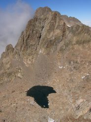 Dalla cima: verso la cima di Nasta e l'Argentera