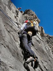 Titti sulle belle placche del 6°tiro