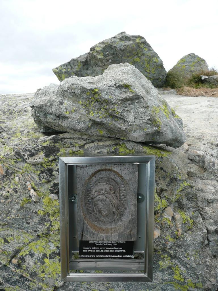 Targhetta della cima Battaglia