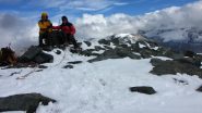 Massimo e Stelvio in vetta (autoscatto) (26-9-2010)