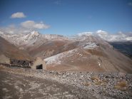 bel panorama e spruzzata di neve